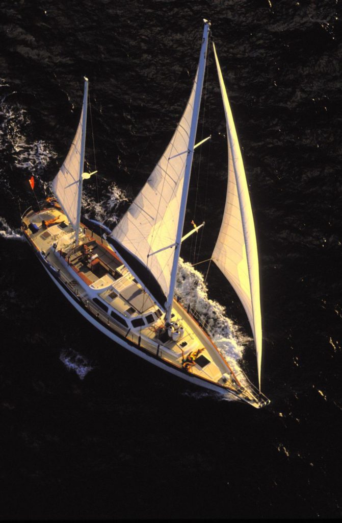 esii-under sail